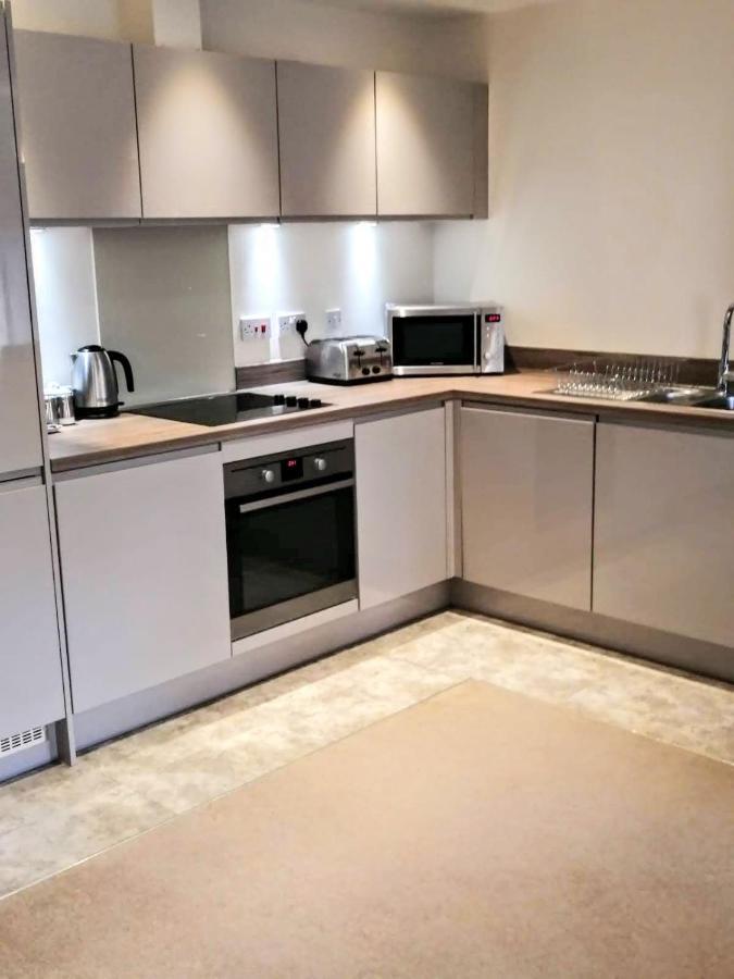 Sapphire Serviced Apartment Chelmsford Bagian luar foto