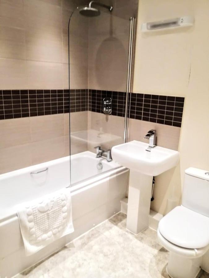 Sapphire Serviced Apartment Chelmsford Bagian luar foto